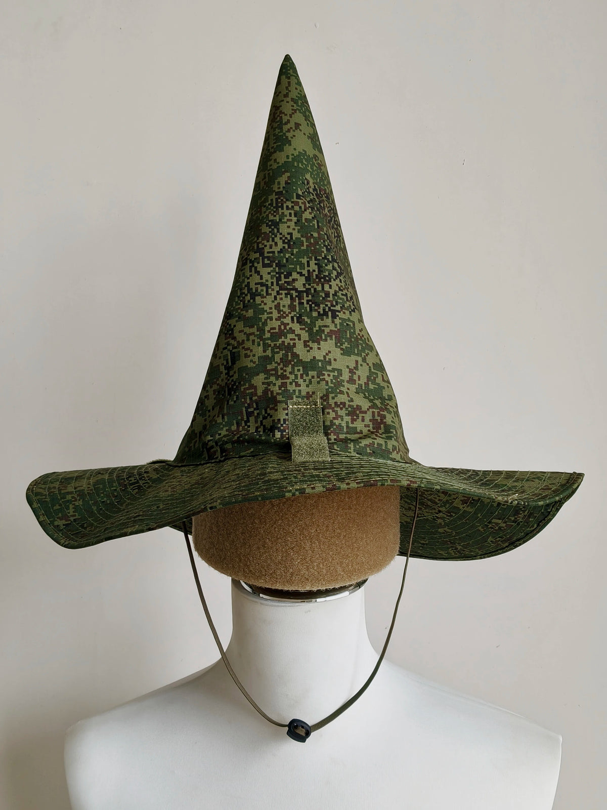 Tactical Camouflage Magic Hat Airsoft Wide-Brimmed Sun Hat Men's Outdoor Sports Boonie Camo Hat CS Halloween Cosplay Equipment