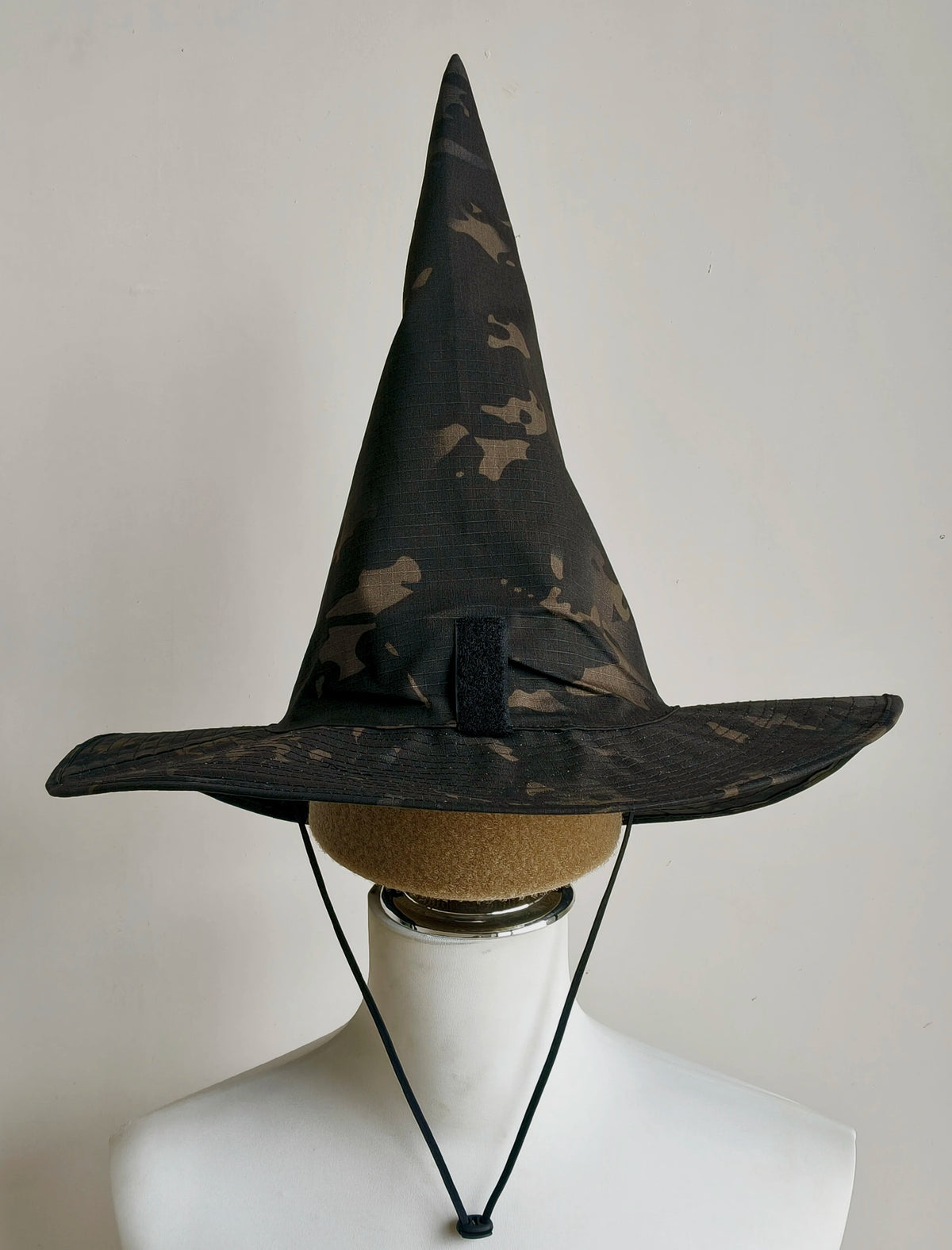 Tactical Camouflage Magic Hat Airsoft Wide-Brimmed Sun Hat Men's Outdoor Sports Boonie Camo Hat CS Halloween Cosplay Equipment