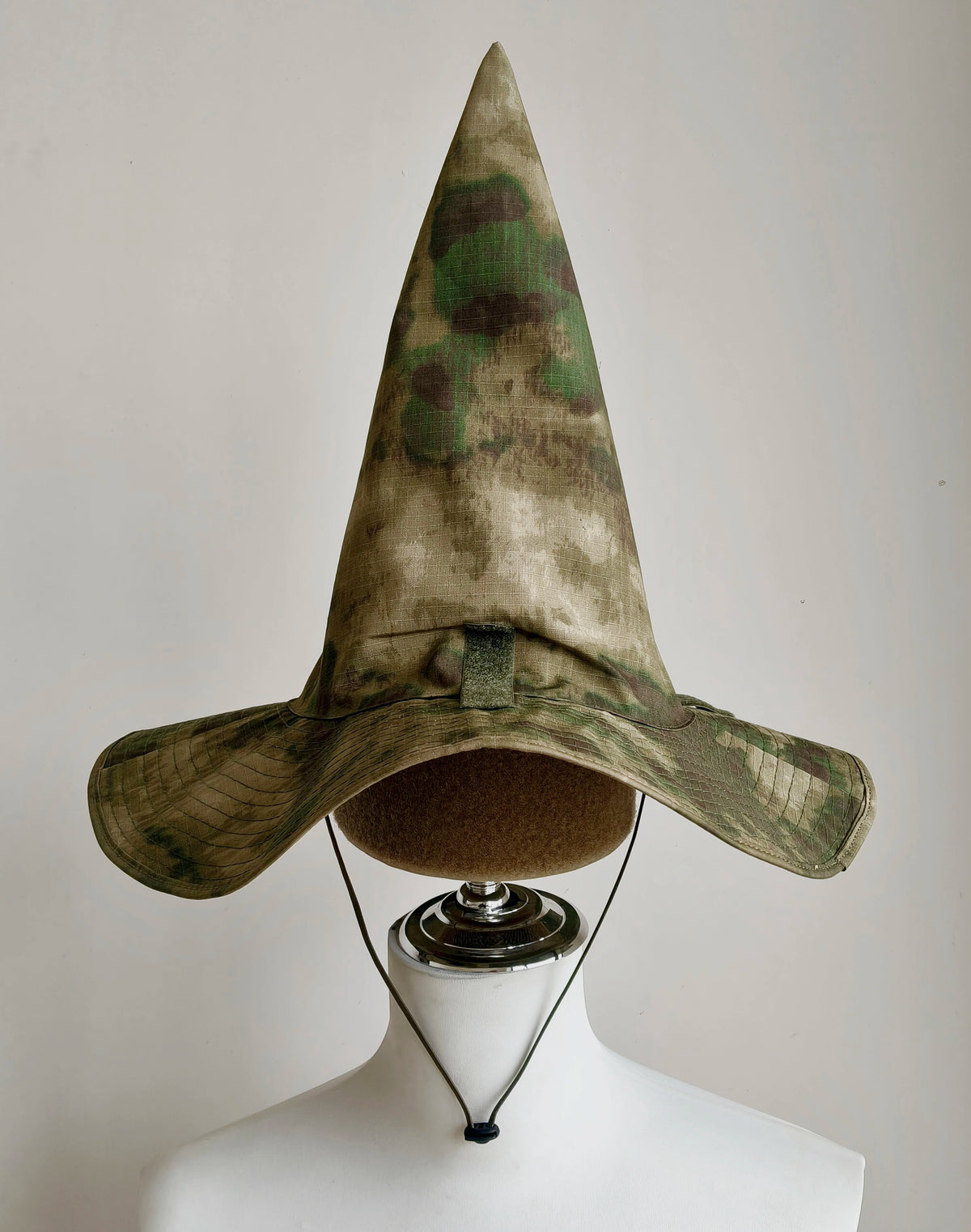 Tactical Camouflage Magic Hat Airsoft Wide-Brimmed Sun Hat Men's Outdoor Sports Boonie Camo Hat CS Halloween Cosplay Equipment